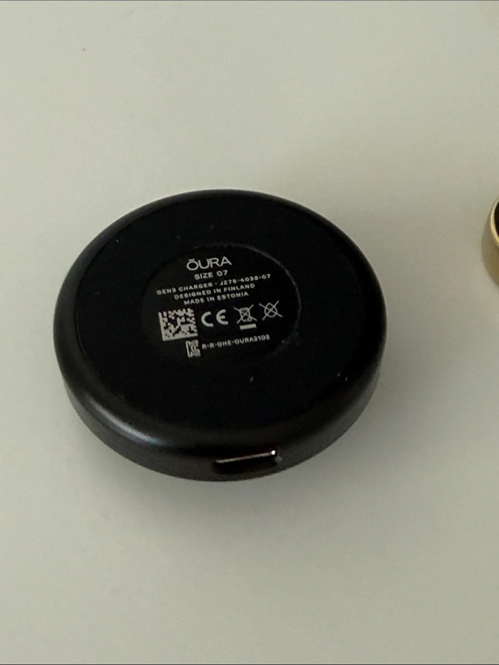 Oura Ring 3rd Generation size 7 Gold USED